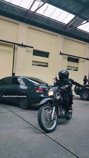 Grupo de Reacción Inmediata Lobos (GRIL) - PNC - Policía de Guatemala 🇬🇹👮🏼‍♀🇬🇹
