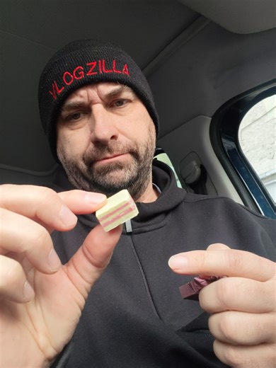 STARK BOEMA MALINA PISTAC , SVE SEM TIH SASTOJAKA A CENA POSEBNA PRICA 430 DIN 100 GRAMA#vlogzilla #xyzcba #fypシ゚