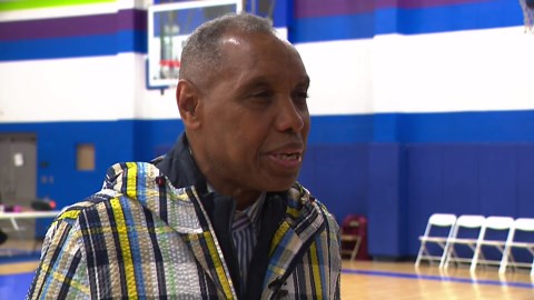 'Feed the City' celebrates Thanksgiving with 24th annual turkey food box giveaway