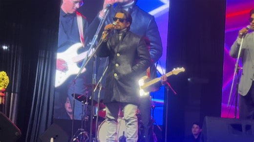 K Garu and Yo Maan Ta Mero Nepali Live Performance