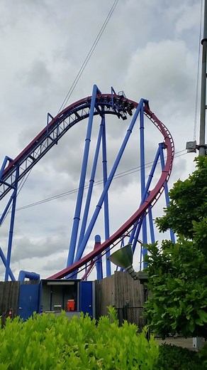 Banshee @Kings Island #themepark #amusementpark #thrillride #thrillseeker #thrill #rollercoaster #coaster #kingsisland #fyp #foryou