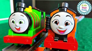 We're bringing the new Thomas and Friends season 25 All Engines Go! Motorized trains to World's Strongest Engine to watch them compete against teams Trackmaster, Celebration and Sodor Safari! Confusion and delay ensued. | Kids Toys Play