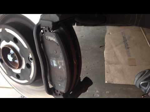 Mercedes GLK front brake, disc & pads replacement.