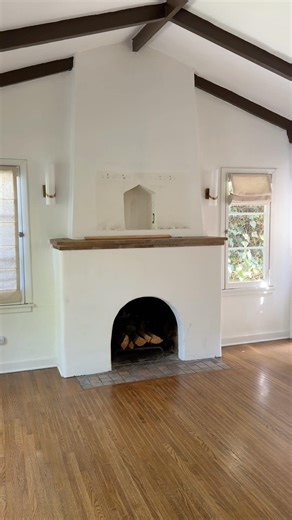 Final walkthrough at our cutie Spanish in Beverly Grove