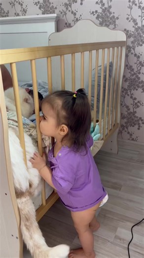 Learning to say hey👋🏼 #babygirl #babymama #babytiktok #babytalking #talkingbaby #cutebaby #babymodel #foryourpage #fyp #babylife #MomsofTikTok #momlife #mamasoftiktok #babyface | Katie Scarlett