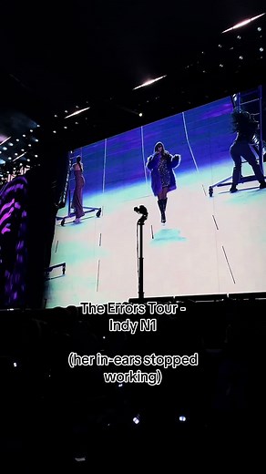 Troubleshooting Taylor Swift's Wireless Pack at the Errors Tour