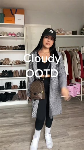 Cloudy Day Outfit Ideas for Fall