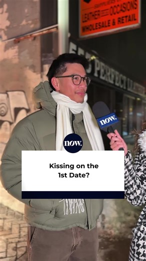 It’s the end of a first date, here comes the awkward moment: do you hug, kiss or simply part ways? #ThisIsDatingNow #TorontoDating #FirstDate Read more on nowtoronto.com.