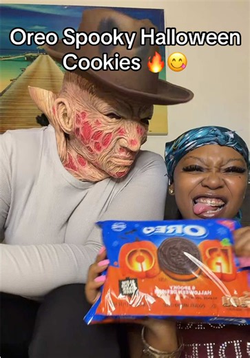 Oreo Spooky Halloween Cookies recipe
