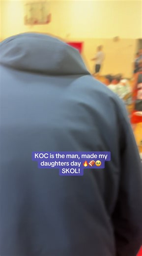 KOC shining with fans #minnesotavikings #skol #physicaleducation | Koc University