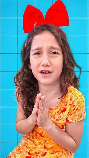 Sierra Gets Hurt and Rhia Helps Quickly | First Aid Kids Story