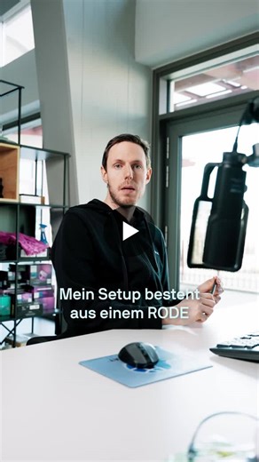Drei Setups, ein Ziel: So arbeiten unsere Entwickler bei MOSAIC 💻🎧🖊️Drei Kollegen, drei Setups und alle zeigen: Bei MOSAIC zählt, dass es funktioniert.Stefan setzt auf ein durchdachtes Setup… | MOSAIC GIS GmbH