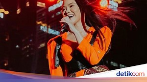 Lirik Lagu Jalan Pulang Yura Yunita yang Puncaki YouTube Music