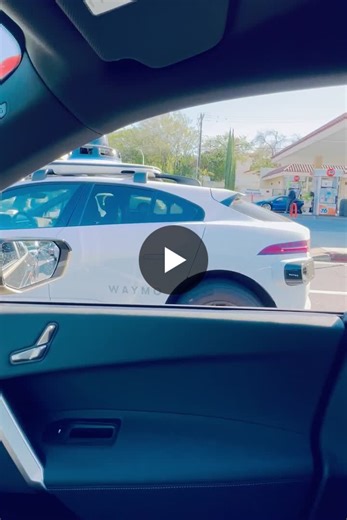 #waymo #artificialintelligence #autonomousvehicles #mobility #humanmachineinteraction #futureofmobility | Christian Eckert