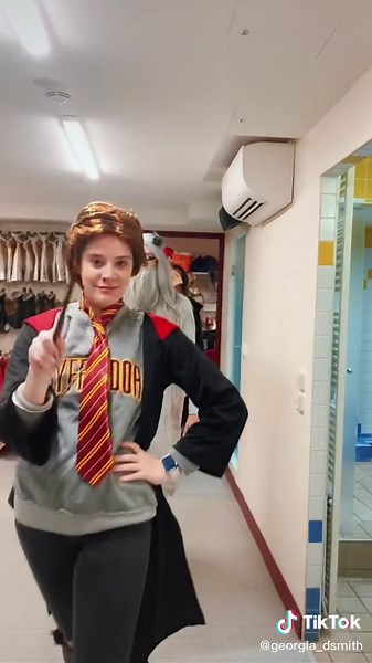 Funny Dobby Harry Potter Costume Ideas for Halloween