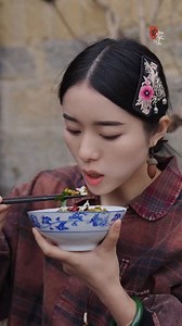 Highly recommend these pickled green beans! They're crisp, tender, refreshing, and perfect for cutting through greasiness – a great accompaniment to rice! #ProductRecommendation🔥 #TasteOfChildhood #TasteOfHometown #SpicyDish | Little fox