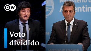 Argentina: ellas con Massa, ellos con Milei A pocos días del balotaje en Argentina, el voto al próximo presidente está más dividido que nunca. La tendencia general es que muchas mujeres se inclinan por el peronista Massa, mientras los hombres jóvenes apuestan por el ultralibertario Javier Milei. La división se da incluso dentro de las familias, entre amigos y generaciones. | DW Español