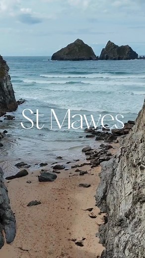 Kiki’s on paw-trol in St Mawes! ‍了 From beach strolls to harbour views, our Pet Inspector gives this Cornish escape a five-paw rating. Ready to follow in her pawprints? ✨ #PetInspector #DogFriendlyTravel #StMawes #CornwallWithDogs #PetSpyjamas | PetsPyjamas | Facebook