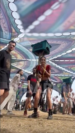 Setare persian girl dance with Na Le (phaxe remix) in O.Z.O.R.A festival