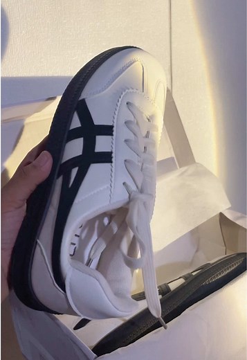 thanks for making this shoes @YOTO SHOES 💋#yotoshoes #rubbershoes #shoesrecommendation #fypシ #giftideas #footwear #viral