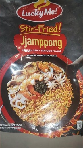 First Time Trying Lucky Me! Jjamppong 🍜🔥 Sulit Ba? Honest Review! #Shorts