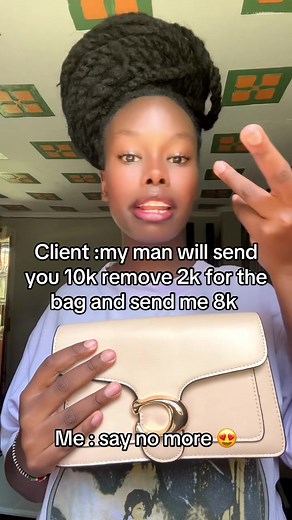 Customer Confidentiality: Bag Vendor Keeps Secrets with a Smile