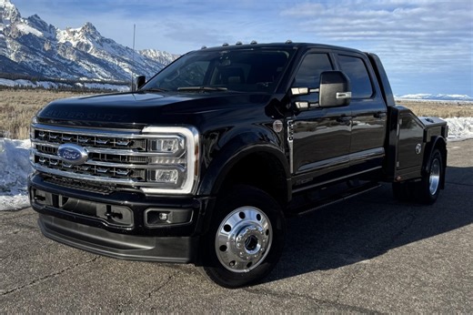 2024 Ford F-550 Super Duty Lariat Power Stroke Dually 4×4 Hauler