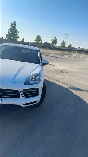 Where’s the Heated Steering Wheel Button on the 2022 Porsche Cayenne? #shorts