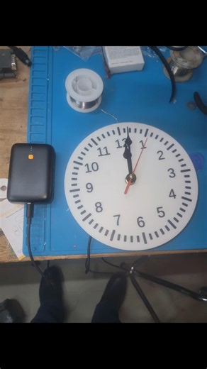 Can you make a clock that speeds up , and slows down remotely? #clock #arduino #d1mini #lavet