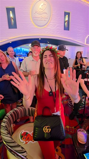 OMG!! I'm Winning HUGE on My VERY OWN Slot Machine - Chili Mama!!!! This is UNREAL!! #sentimentalvalue | Lady Luck HQ