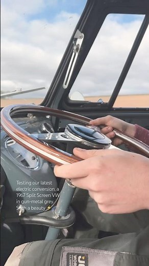 Testing an electric VW split screen ⚡️ 🚐 #electriccamper #classiccamper #splitscreen
