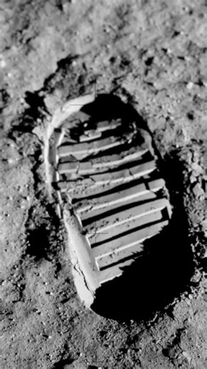 Footprints on The Moon Conspiracy | silica moon shoe print vacuum chamber