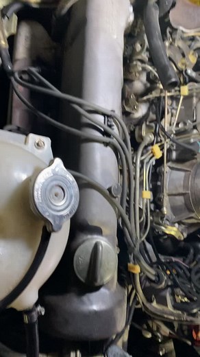 Close-Up Engine Overview: Key Components Explained