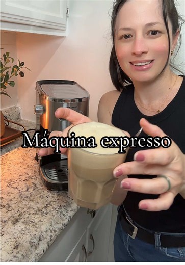 Respuesta a @@Marvyshop Cafetera Espresso COWSAR de 20 Bares — Cafetera semiautomática con varilla de vapor para espumar leche, compatible con cápsulas Nespresso, tanque de agua extraíble de 45 oz; ideal para Cappuccino, Latte y uso doméstico (1350 W). ☕ #maquinaespresso #TikTokShopCreatorPicks #espressoencasa #Greenish #tiktokshopspringglowup