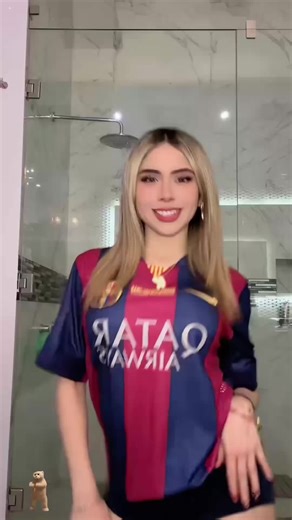 #capcut#capcutpioneer ShakeItDance Full Tutorial Viral AI Dance Filter Trick CapCut Karen Torres Bachata AI Dance 100% Trending Effect Simple Step-by-Step for Newbies AI Dance is Incredible 🕺💥 This Filter Helped Me Go Viral ✨ Guía Completa ShakeItDance Truco Filtro IA Viral CapCut Bachata IA Karen Torres Efecto de Baile IA 100% Tendencia Paso a Paso Simple para Novatos El baile IA es Fantástico 🕺💥 Este Filtro Me Hizo Volver Viral Rápidamente ✨ Panduan Lengkap ShakeItDance Trik Filter Tari AI