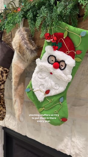 Michelle Burr on Instagram: "Bath toys always make for awesome stocking stuffers! These © 2025 MARVEL bath sets are guaranteed to make bath time fun and easy! #tastebeautypartner"