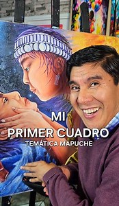 Crear esta obra fue un momento de conexión profunda con la historia y la memoria del sur de Chile. En el cuadro represento a la Ñuke Mapu, Madre Tierra, y a un hombre mapuche emergiendo desde el mar, en una escena inspirada en una antigua leyenda de la cosmovisión mapuche. La historia de Cai Cai Vilu y Tren Tren Vilu relata cómo las fuerzas del océano y la tierra dialogan para mantener el equilibrio natural. Es un relato ancestral que explica, desde la sabiduría de los pueblos originarios, la fo