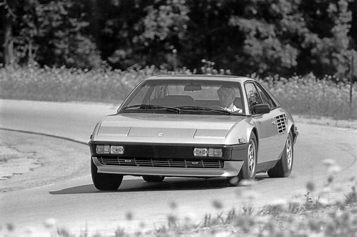 1983 Ferrari Mondial Quattrovalvole: Ferrari Rolls Out New Engine Tech