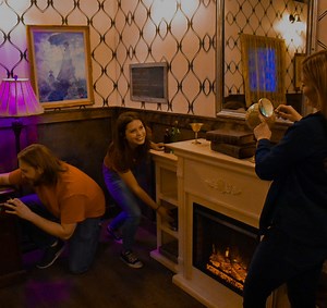 Sherlock Holmes Murder Mystery Escape Room - Channel Your Inner Detective