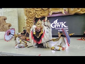 Mythical Lion Dance Show in Bali🦁😲 #travel #holiday #enjoy #music #lion #dance #hindu #culture #bali