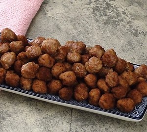 A Super-Fast Trick for Making Delicious Meatballs!