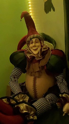 @The clown doll i have the same doll 😂#jefferythedoll #jesterdoll #theclowndoll5 #theclowndoll #fypシ