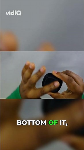 Soundcore P40i: The Earbud Case That's Also a Phone Stand