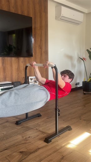 Mastering the Front Lever: A Calisthenics Challenge