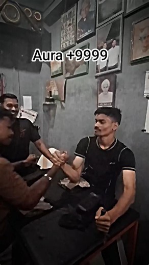 ARM WRESTLING POWER || ARM WRESTLING #armgame #physicswallah #trending #armwrestlingworkout