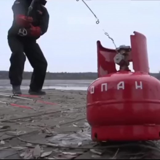 River Fishing Tips: Catching Giant Crocodiles with a Fishing Rod