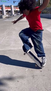 9.5K views · 138 reactions | Working on Frontside 180's? We've got a #tutorial to help you! #pushskateboarding #skateboardingisfun #thankyouskateboarding #skatelife #skateeveryday #fs180 #learntoskate #skatetutorial | BrailleSkateboarding | Facebook