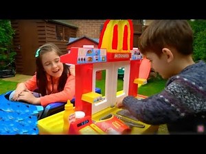 Kids Fun Pretend Play Toy Kitchen Set