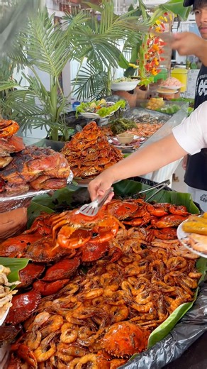￼299 PROMO FOR UNLI SEAFOOD AND MORE! Come visit us soon! 😋 WEEKDAY PROMO (Mon–Thu): ₱299 WEEKEND PROMO (Fri–Sun): ₱499 ✨ ANG PAGBABALIK NG PINAKAMURA AT PINAKASULIT NA UNLI SEAFOODS & LECHON! 🦐 Buttered Shrimp 🦪 Mussels 🐚 Clams 🐟 Fish 🦑 Squid 🌿 Seaweeds 🔥 Crispy Lechon 🍲 Soup of the Day 🍚 Seafood Rice …and MORE! 🍽️ EKHIKAIA FIESTA BUFFET – BESTSELLER (Lunch Buffet Only) Weekdays: ₱599 Weekends: ₱699 Holidays: ₱899 📍 Laoag Main Branch Google Map: g.co/kgs/LWG9xSN 📍 Agoo, La Union Br