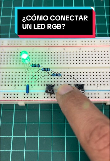 ¿Cómo conectar un LED RGB en protoboard?
